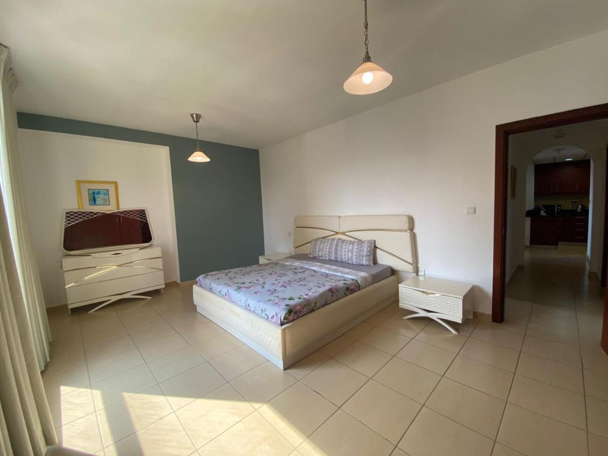 Al Mashreq Huge 2 Bedroom Rimal 1 Dubai Bagian luar foto