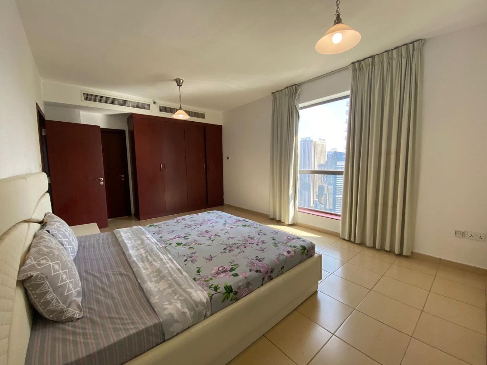Al Mashreq Huge 2 Bedroom Rimal 1 Dubai Bagian luar foto